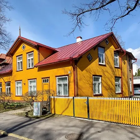 Cozy Close To The Korter *